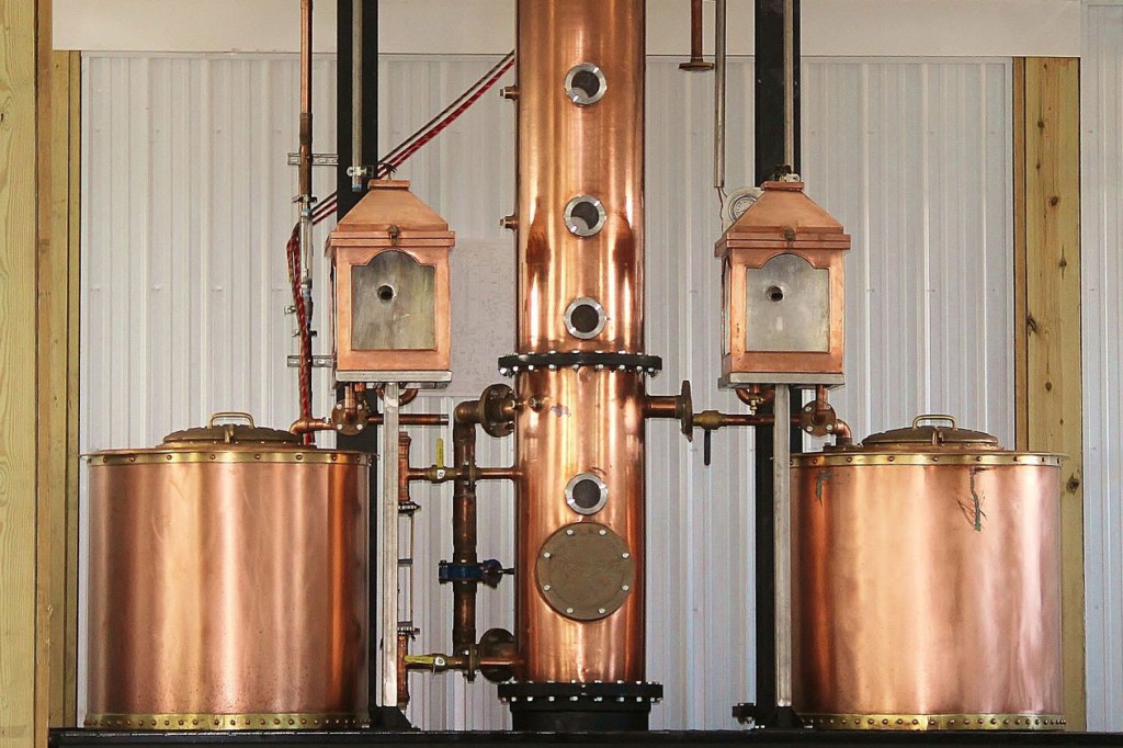 Slideshow Image of Black Dirt Distillery - Gold Stills